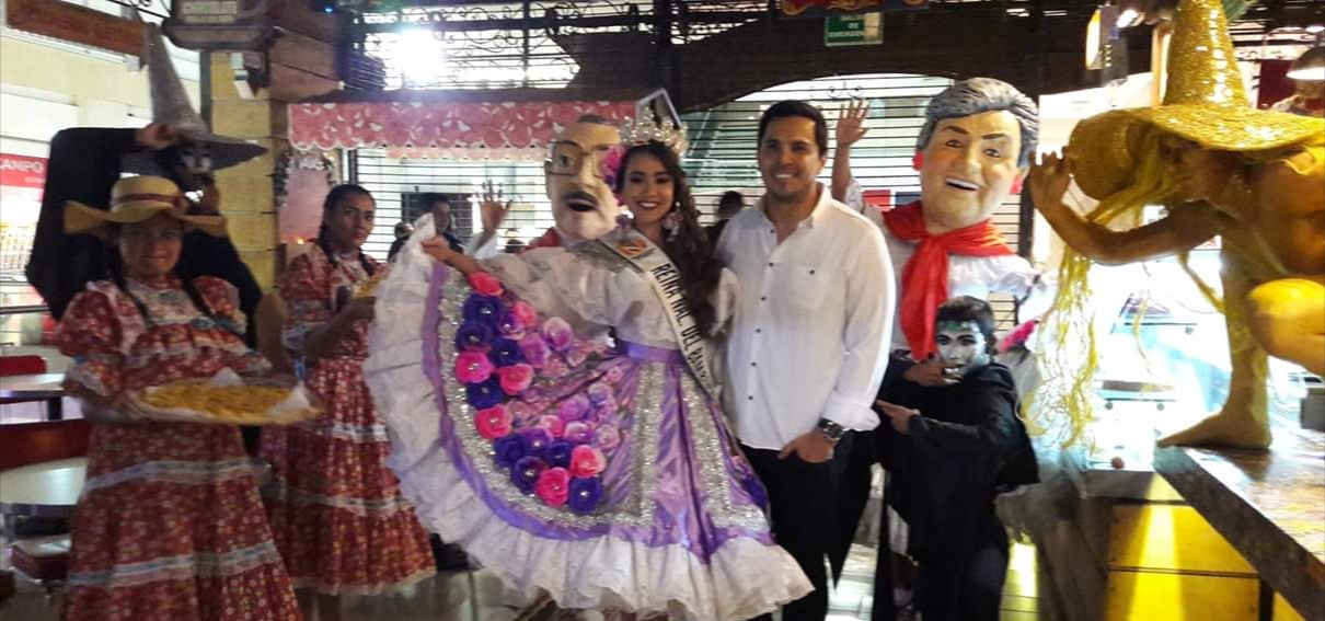 La Reina Nacional del Bambuco 2018,  Tania Alejandra Rodríguez y el director de Corposanpedro, Fabián Torres Celis.